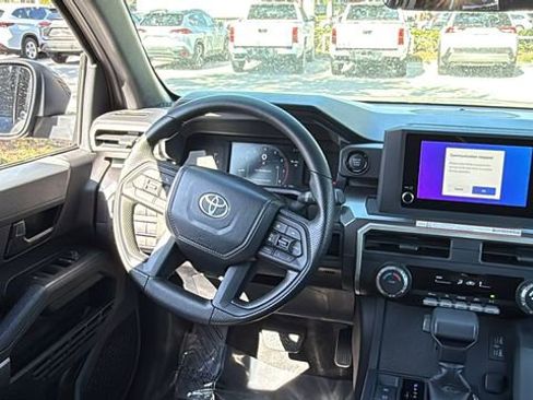 Used 2025 Toyota Tacoma SR5 image 13