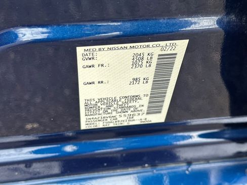 Used 2022 Nissan Leaf S image 28