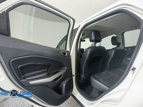 Used 2019 Ford EcoSport Titanium AWD/4WD image 26