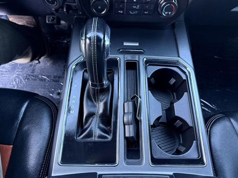 Used 2018 Ford F150 XLT w/ Equipment Group 302A Luxury AWD/4WD image 37