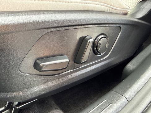 Used 2023 Hyundai Tucson SEL w/ Convenience Package FWD image 13