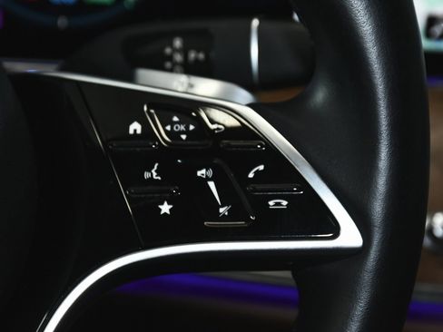 Used 2022 Mercedes-Benz E 450 4MATIC All-Terrain Wagon image 37