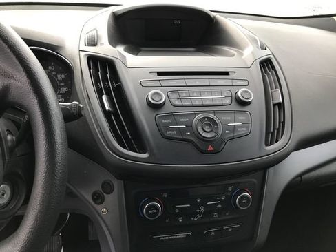 Used 2018 Ford Escape SE image 9