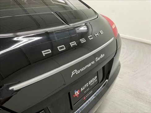 Used 2012 Porsche Panamera AWD/4WD image 34
