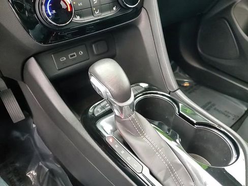 Used 2022 Buick Encore GX Preferred w/ Sport Touring Package image 22