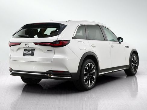 Certified 2024 MAZDA CX-90 Plug-In Hybrid w/ Premium Pkg AWD/4WD image 5