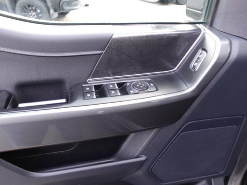 Used 2022 Ford F150 XLT w/ Equipment Group 302A High image 16