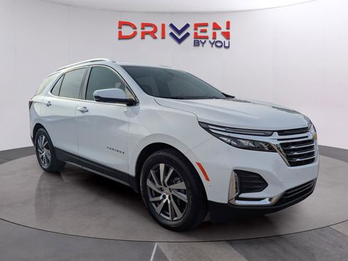 Used 2022 Chevrolet Equinox Premier image 7