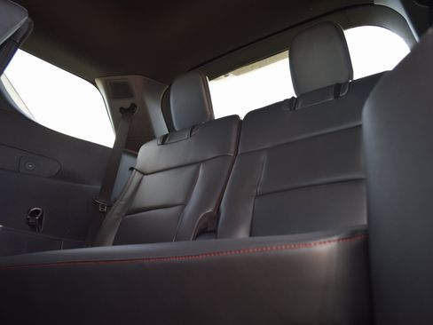 New 2026 Ford Explorer ST-Line w/ ST-Line Street Pack image 21