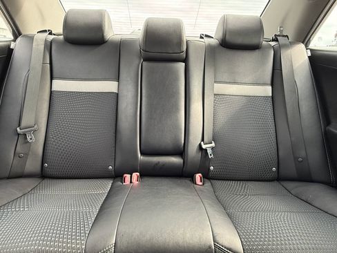Used 2013 Toyota Camry SE FWD image 22