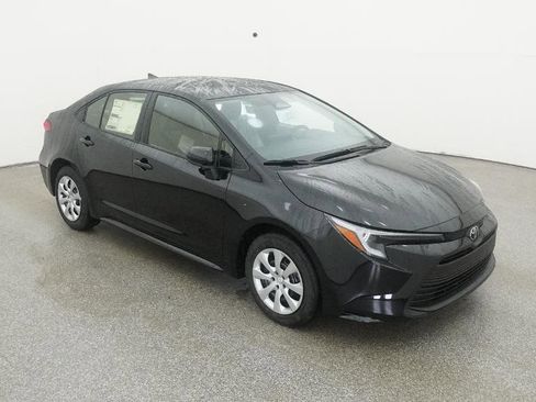 New 2026 Toyota Corolla LE image 30