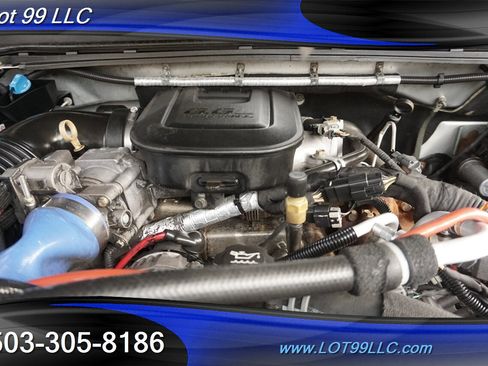 Used 2014 GMC Sierra 2500 SLT w/ SLT Convenience Package image 18