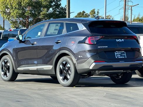 New 2026 Kia Sportage LX image 6
