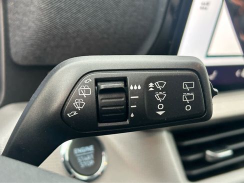 New 2026 Ford Explorer Active AWD/4WD image 22