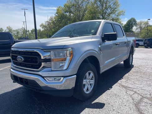 Used 2022 Ford F150 XLT w/ Trailer Tow Package AWD/4WD image 2