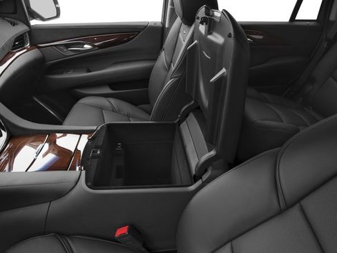 Used 2017 Cadillac Escalade Premium Luxury AWD/4WD image 18
