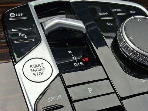 Used 2026 BMW X5 xDrive40i image 15