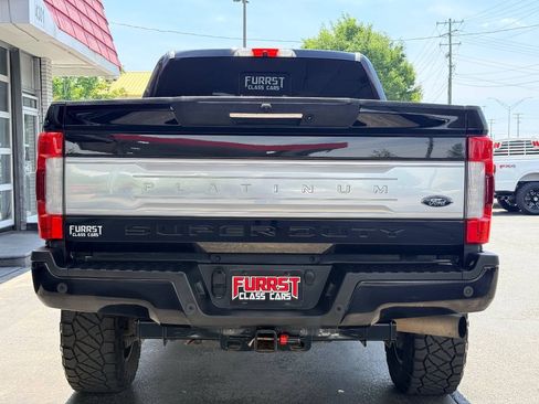 Used 2019 Ford F350 Platinum w/ Platinum Ultimate Package AWD/4WD image 4