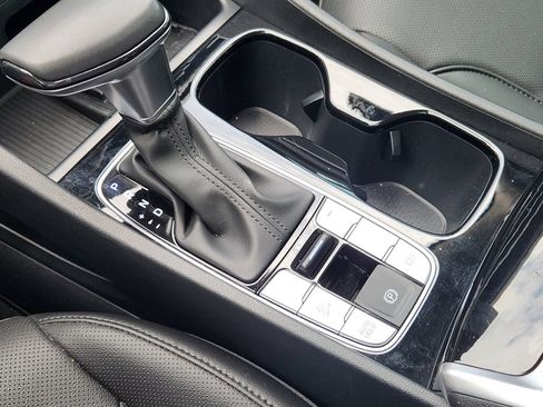 Used 2025 Hyundai Tucson SEL FWD image 19