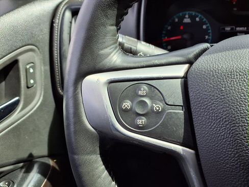 Used 2022 GMC Canyon Elevation image 13