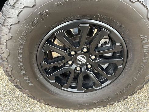 Certified 2025 Ford F150 Raptor AWD/4WD image 9