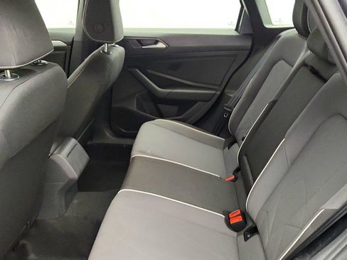 Used 2025 Volkswagen Jetta Sport FWD image 17