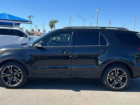 Used 2015 Ford Explorer Sport w/ Equipment Group 401A image 7