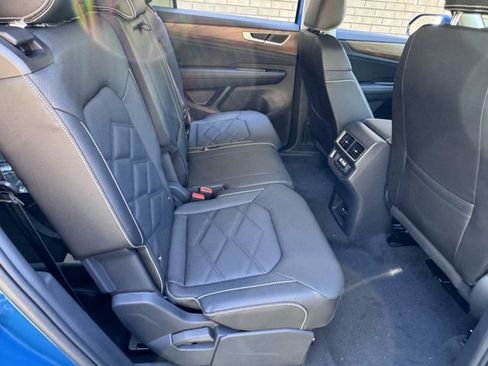 New 2026 Volkswagen Atlas SE image 26