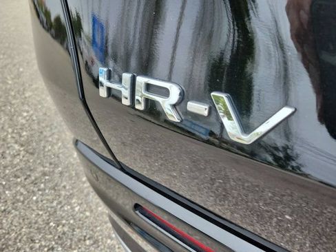 Used 2024 Honda HR-V EX-L image 11