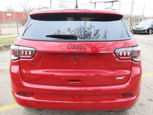 Used 2023 Jeep Compass Limited image 8