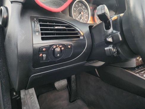 Used 2007 BMW 650i Convertible image 37