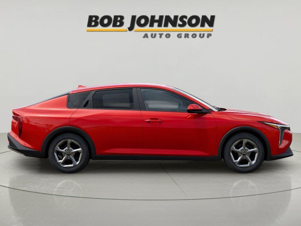 New 2026 Kia K4 FWD image 8