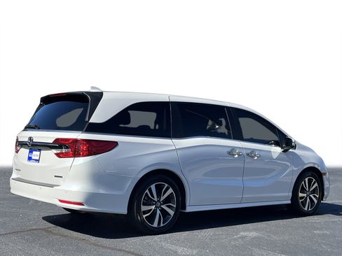 Certified 2023 Honda Odyssey Touring image 28
