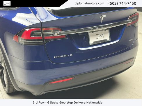 Used 2016 Tesla Model X 75D image 16