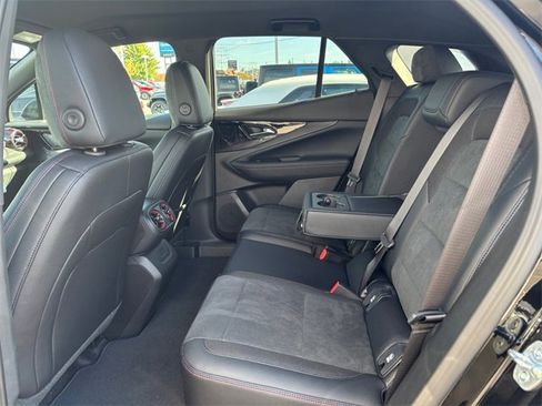 New 2025 Chevrolet Blazer EV RS image 31