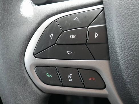 Used 2022 Jeep Cherokee Limited w/ Mopar Interior Package image 23