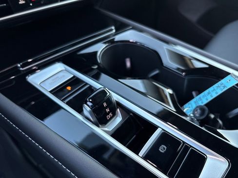 New 2026 Volkswagen Atlas SE image 23