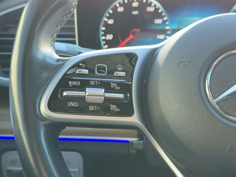 Used 2021 Mercedes-Benz GLE 350 GLE 350 w/ Premium Package image 16