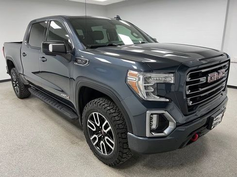 Used 2021 GMC Sierra 1500 AT4 w/ AT4 Preferred Package AWD/4WD image 2