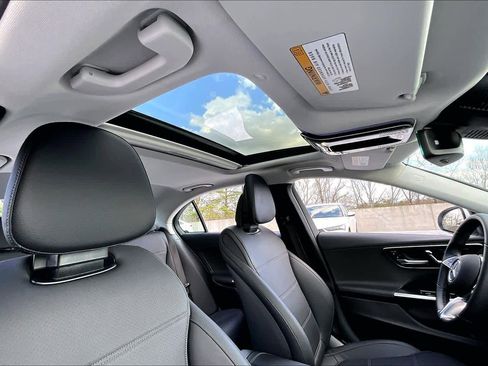 Used 2025 Mercedes-Benz C 300 4MATIC Sedan image 14