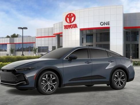 New 2026 Toyota Crown XLE image 4