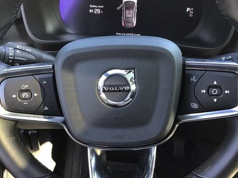Used 2023 Volvo C40 P8 Recharge Plus w/ Climate Package AWD/4WD image 9