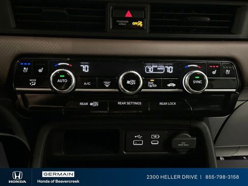 Certified 2025 Honda Pilot Elite image 24