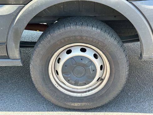 Used 2020 Ford Transit 250 Medium Roof w/ Load Area Protection Package RWD image 10