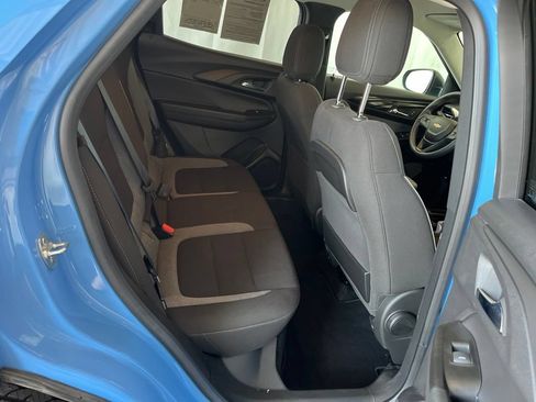 Used 2024 Chevrolet TrailBlazer LS w/ LS Convenience Package FWD image 21