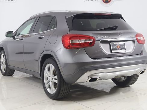 Used 2015 Mercedes-Benz GLA 250 4MATIC image 4