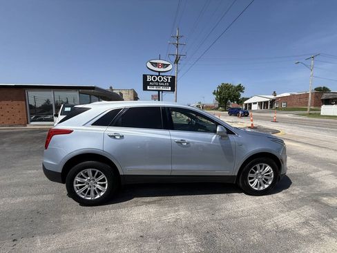 Used 2017 Cadillac XT5 FWD image 7