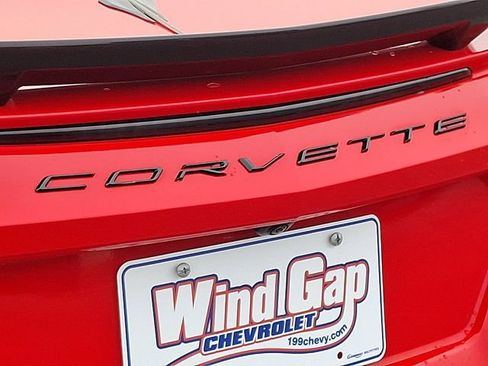 Used 2021 Chevrolet Corvette Stingray Premium Cpe w/ Z51 Performance Package RWD image 32