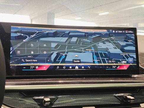 New 2026 BMW X6 xDrive40i w/ Executive Package image 14