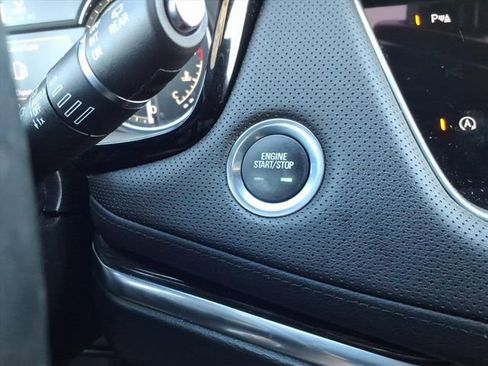 Used 2023 Cadillac XT5 Premium Luxury image 35